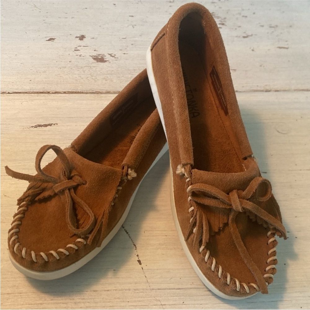 Minnetonka Brown Suede Moccasins - Picture 4 of 11